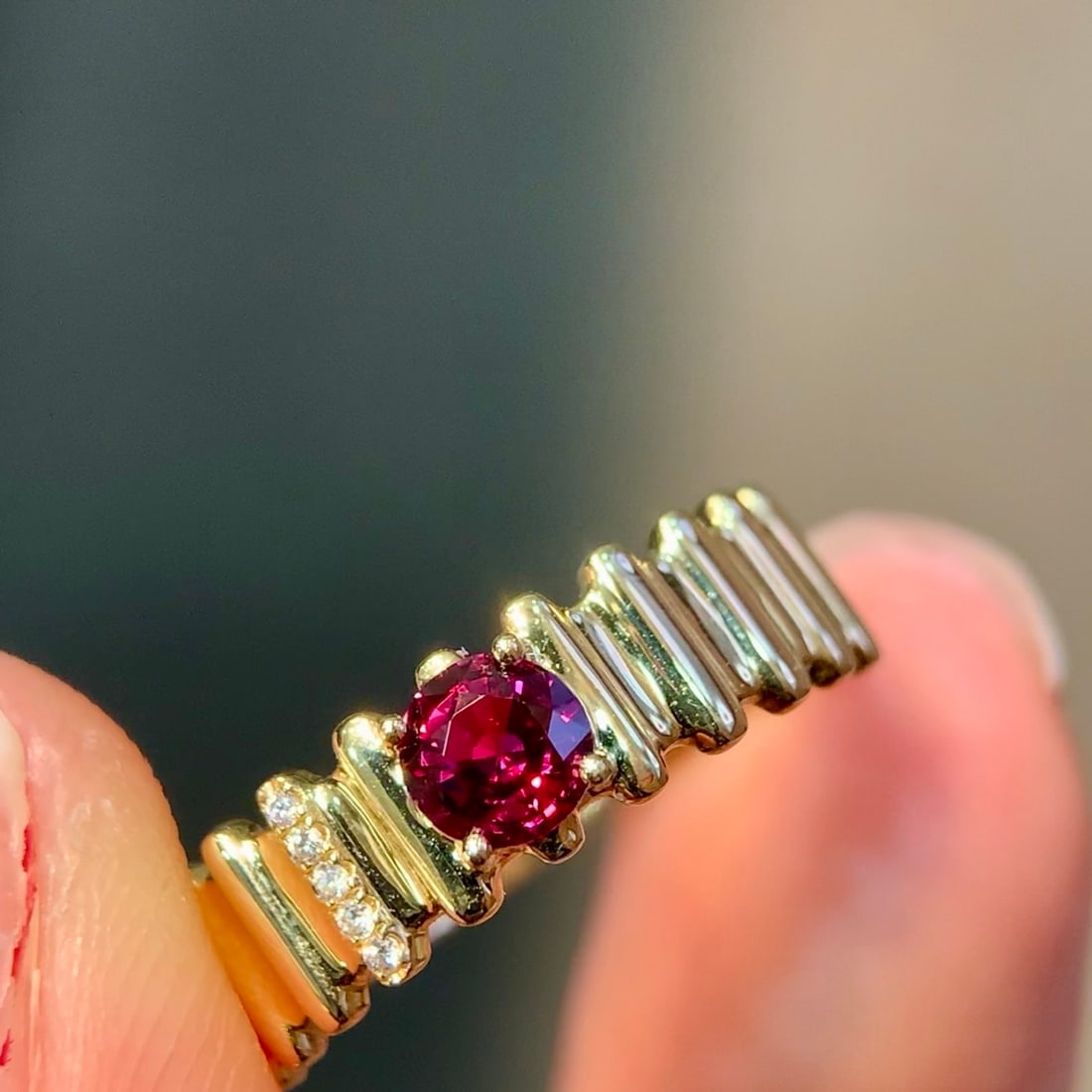 14k Gold 0.43 Ctw Natural Ruby & Diamond Ring - 3