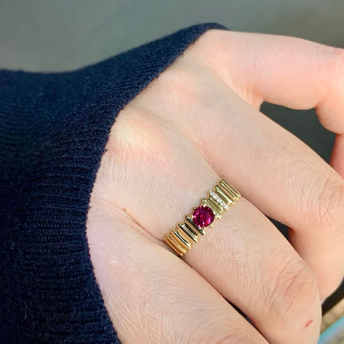 14k Gold 0.43 Ctw Natural Ruby & Diamond Ring - 6