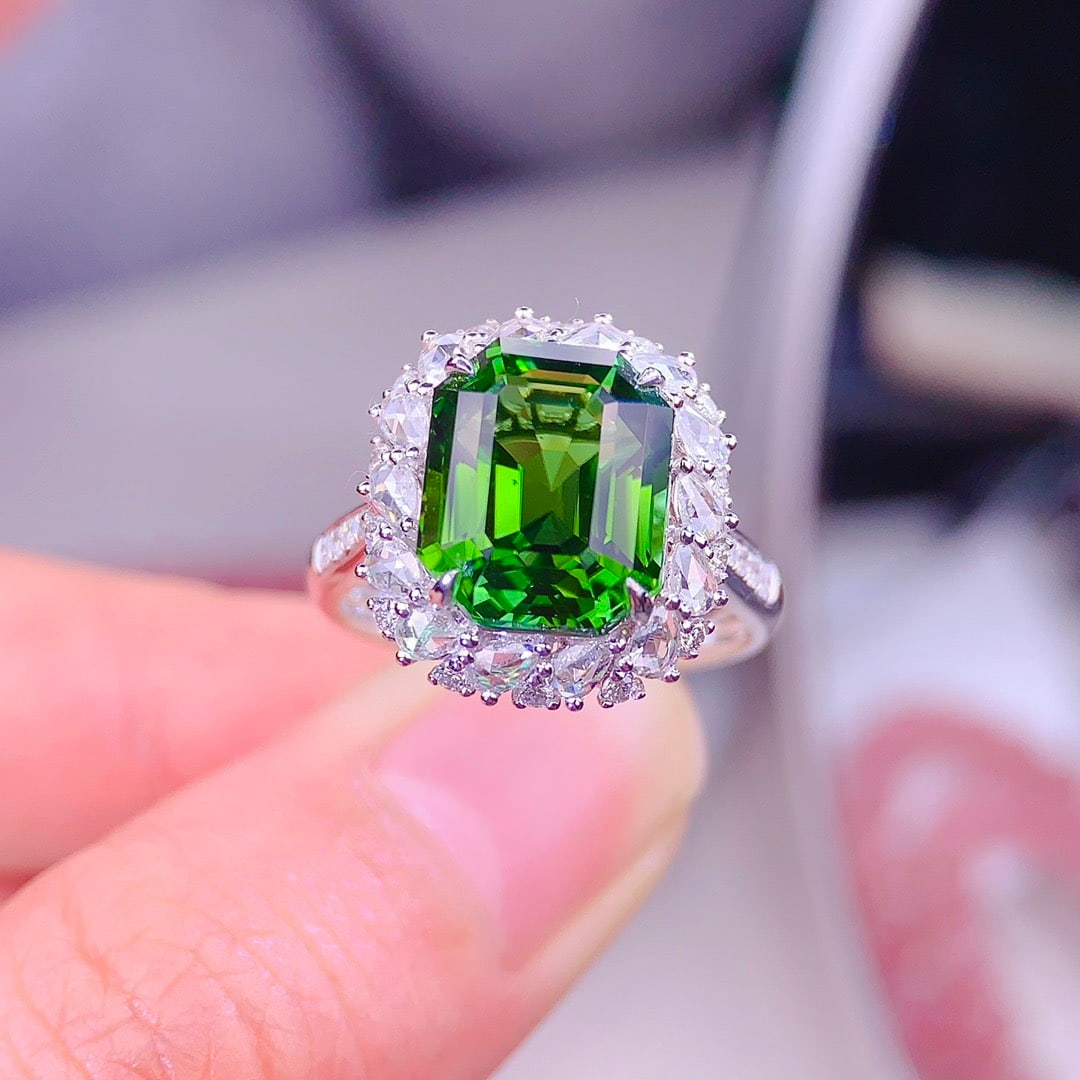 14k Gold 5.5 Ct Natural Tourmaline & Diamond Ring - 2