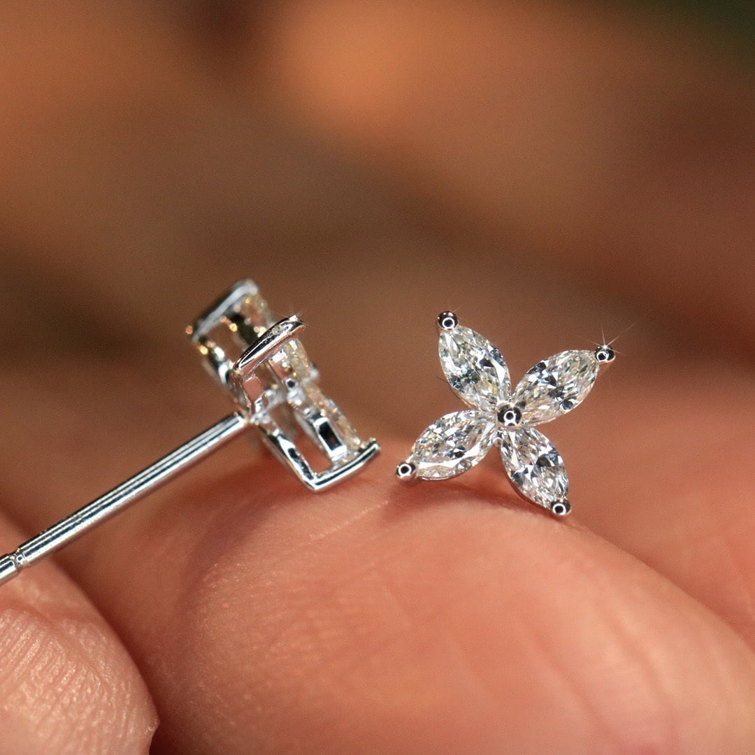 14k Gold 0.36 Ct Natural H Diamond Earrings - 4