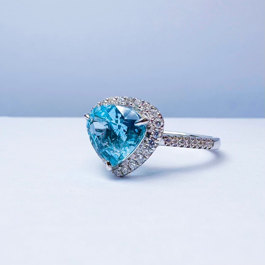 14k Gold 2.51 Ctw Natural Aquamarine & Diamond Ring - 2