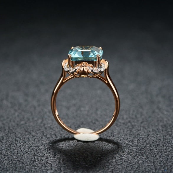 14k Gold 5.24 Ct Natural Aquamarine & Diamond Ring - 6