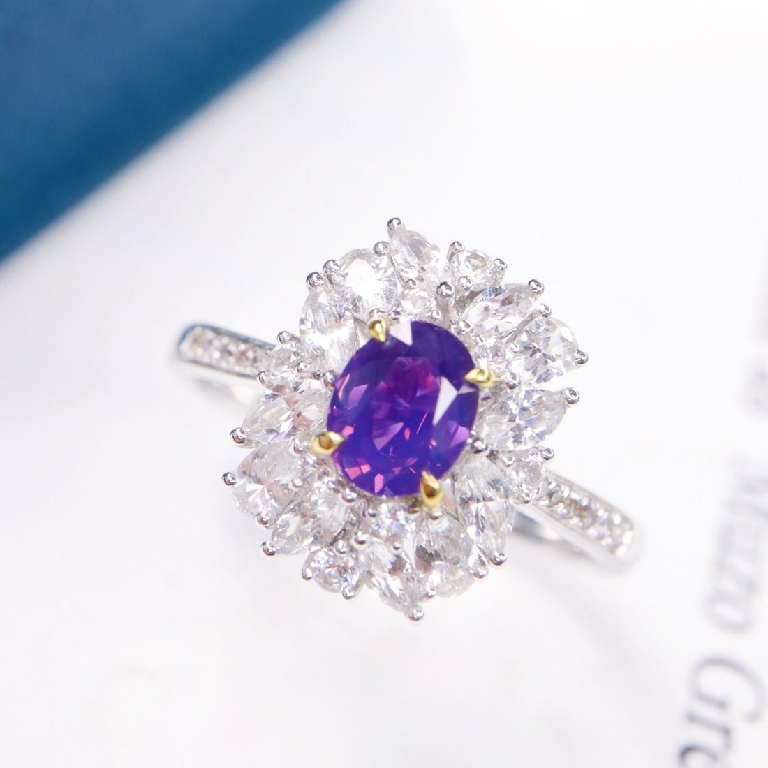 14k Gold 0.84 Ctw Natural Sapphire & Diamond Ring - 4