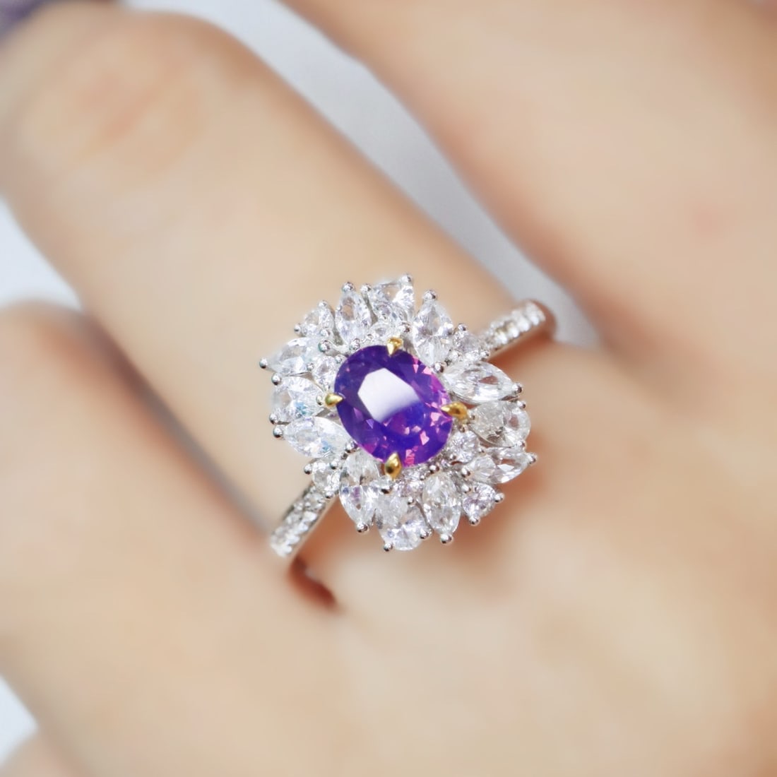 14k Gold 0.84 Ctw Natural Sapphire & Diamond Ring - 5