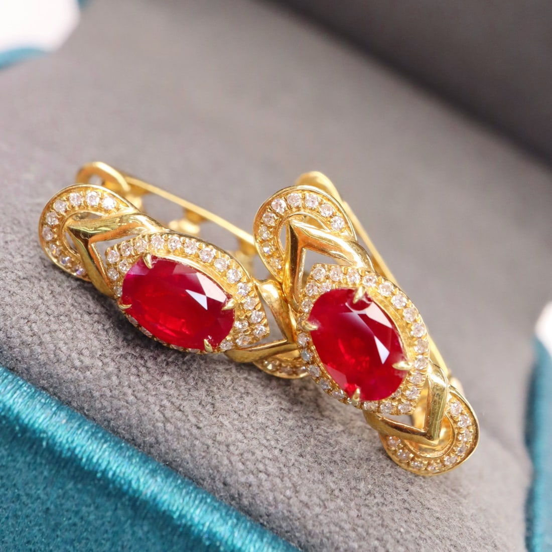 14k Gold 1.47 Ctw Natural Ruby & Diamond Earrings - 3