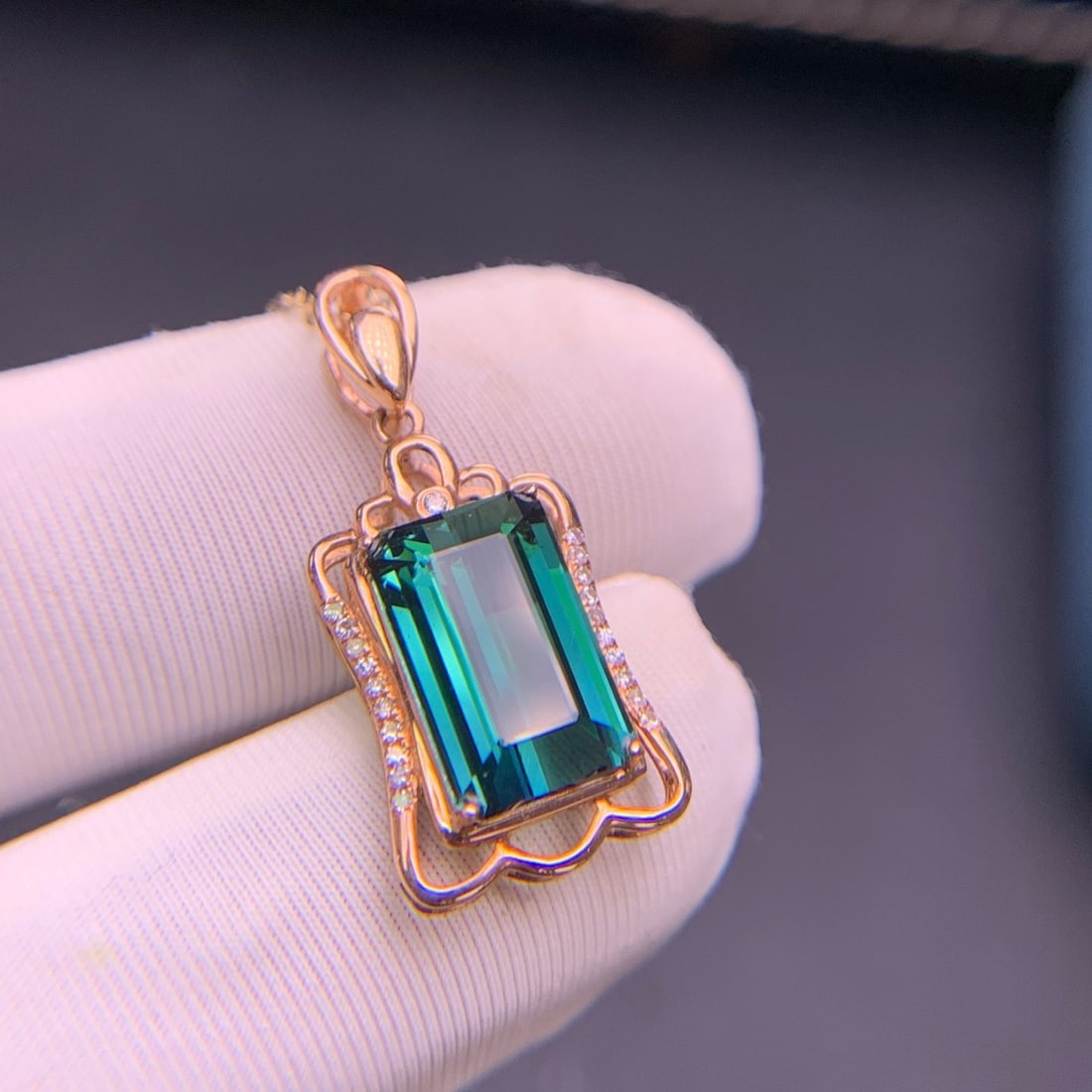 14k Gold 3.3 Ct Natural Tourmaline & Diamond Pendant( Without Chain ) - 8