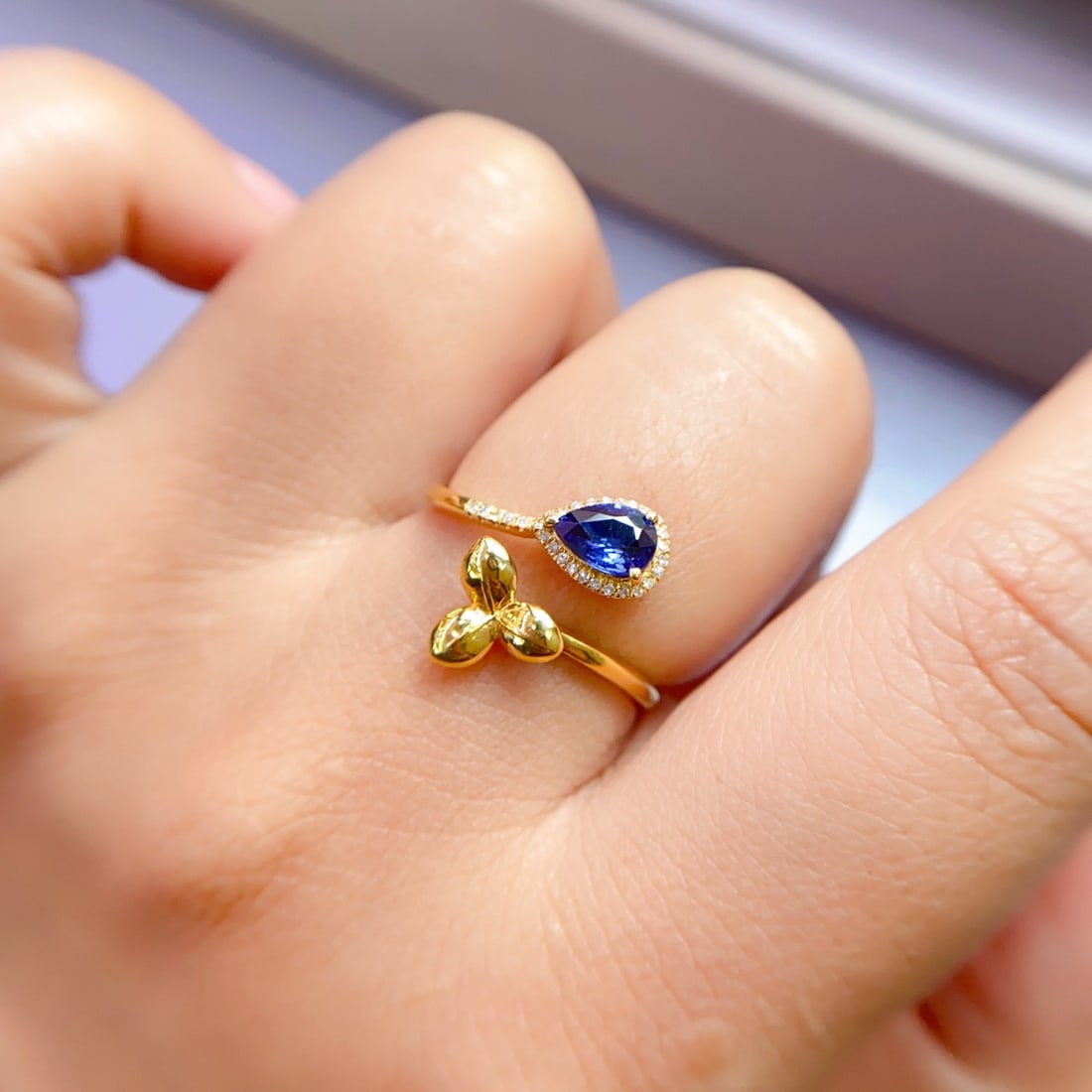 14k Gold 0.63 Ct Natural Sapphire & Diamond Ring - 5