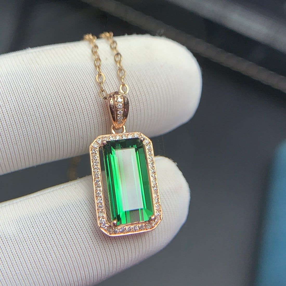 14k Gold 2.6 Ct Natural Tourmaline & Diamond Pendant( Without Chain ) - 4