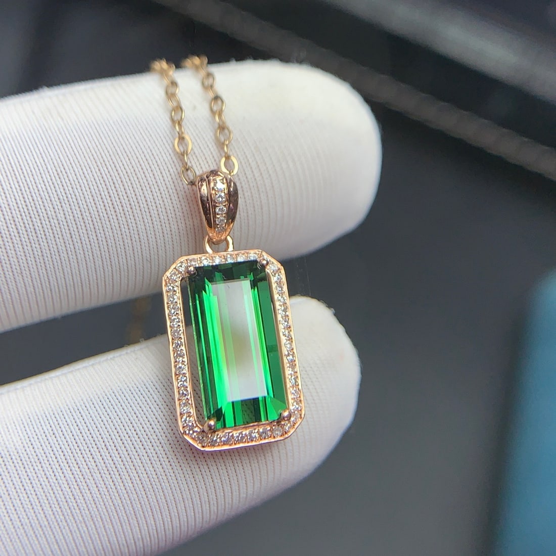 14k Gold 2.6 Ct Natural Tourmaline & Diamond Pendant( Without Chain ) - 6