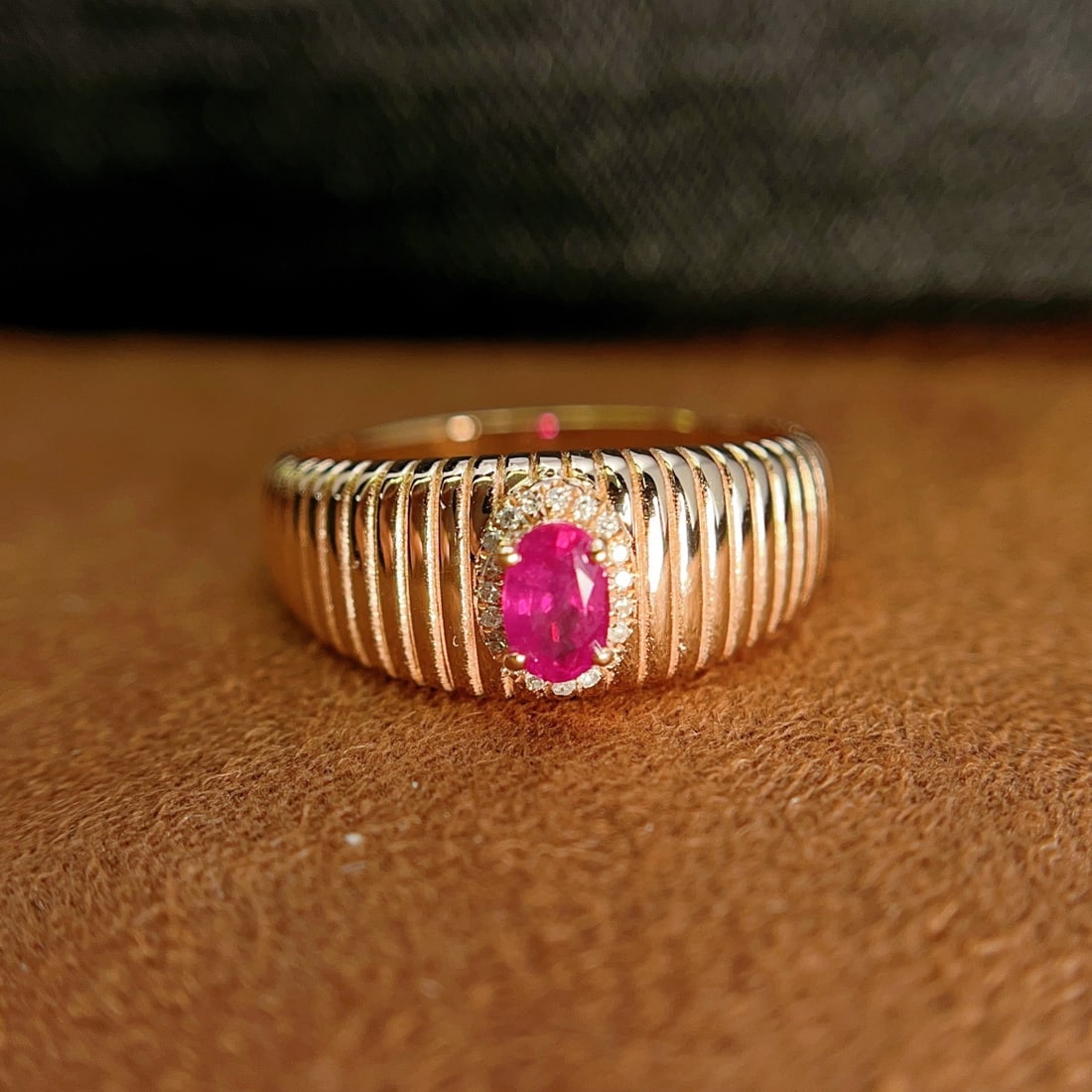 14k Gold 0.43 Ct Natural Ruby & Diamond Ring - 3