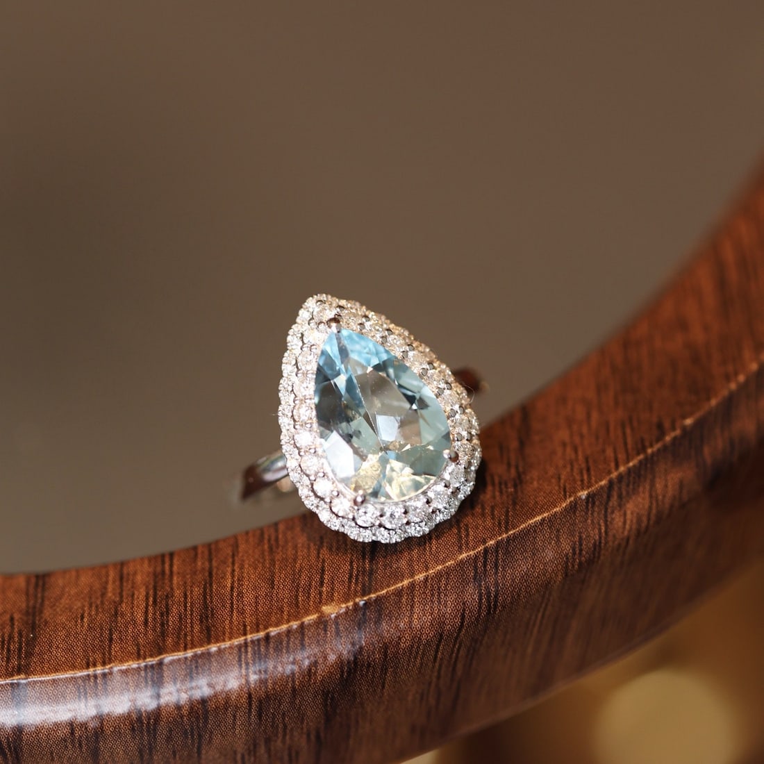 14k Gold 3.71 Ctw Natural Aquamarine & Diamond Ring - 2