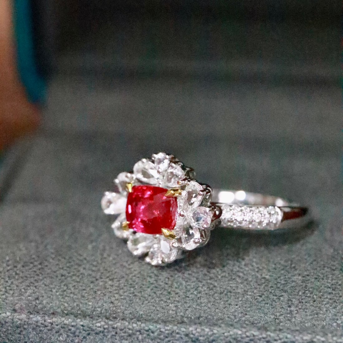 14k Gold 1.13 Ctw Natural Ruby & Diamond Ring - 2