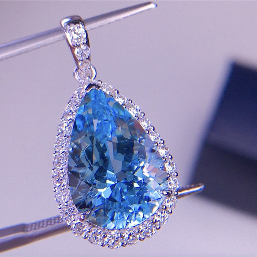 14k Gold 6.5 Ct Natural Aquamarine & Diamond Pendant( Without Chain ) - 2
