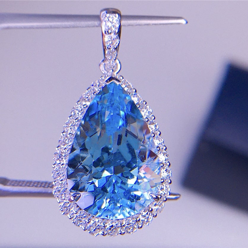 14k Gold 6.5 Ct Natural Aquamarine & Diamond Pendant( Without Chain ) - 4