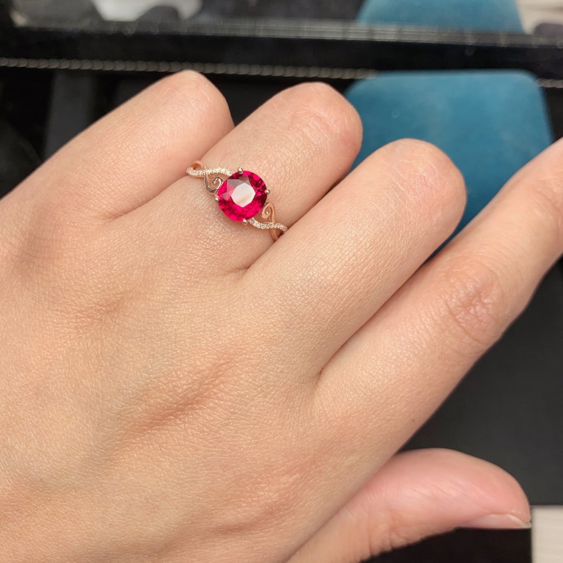 14k Gold 1.5 Ct Natural Tourmaline & Diamond Ring - 9