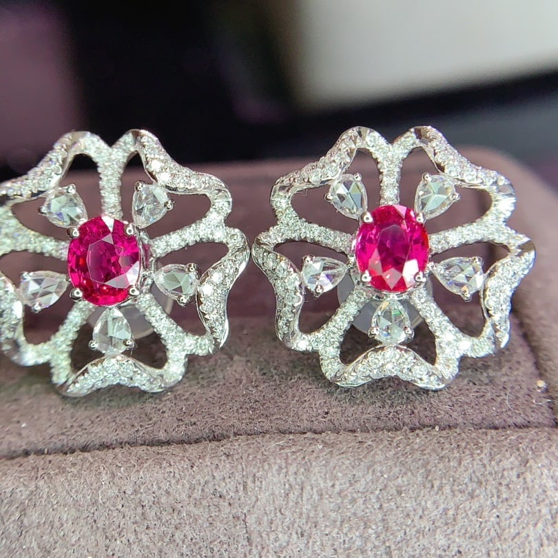 14k Gold 1.85 Ctw Natural Ruby & Diamond Earrings - 5