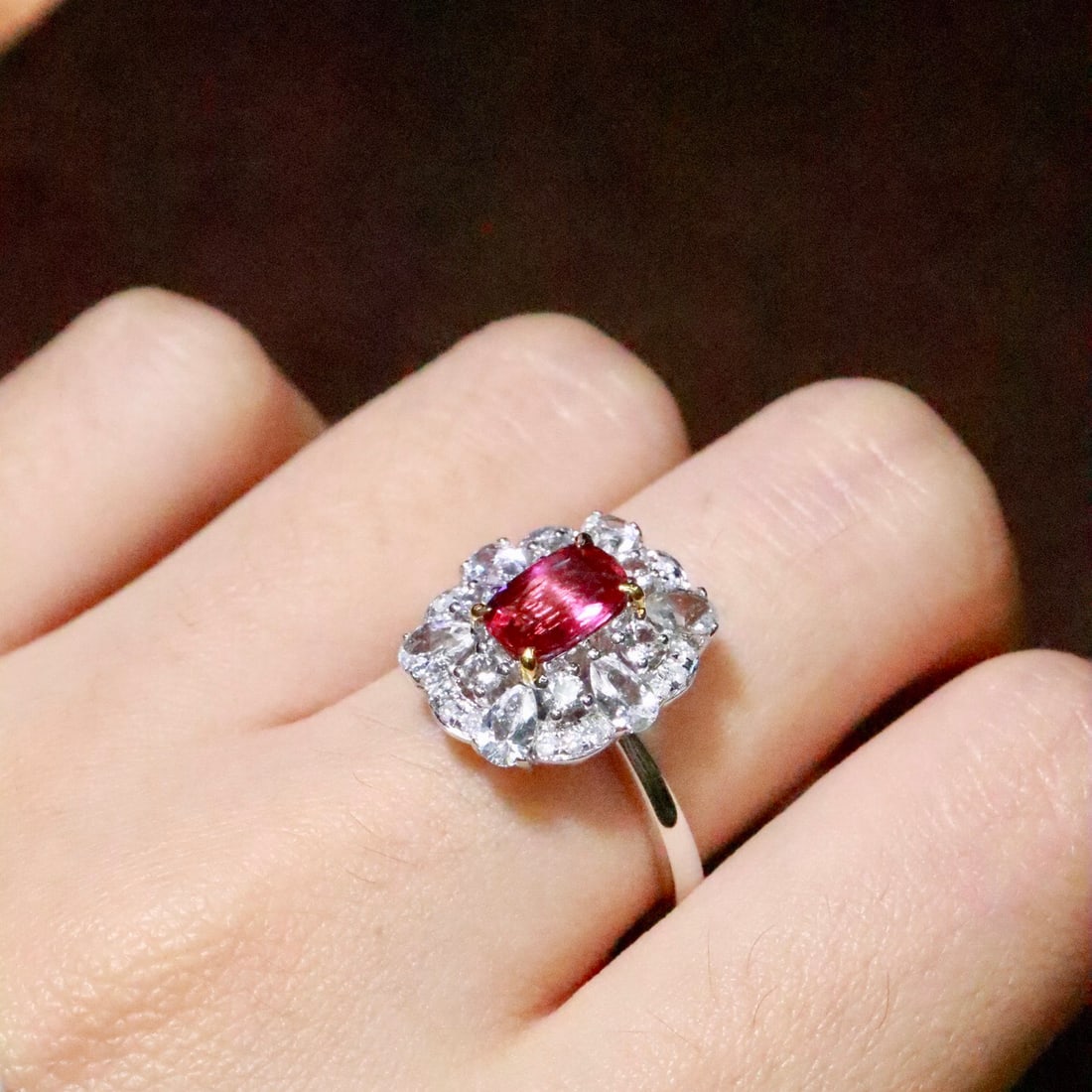 14k Gold 0.98 Ctw Natural Ruby & Diamond Ring - 5