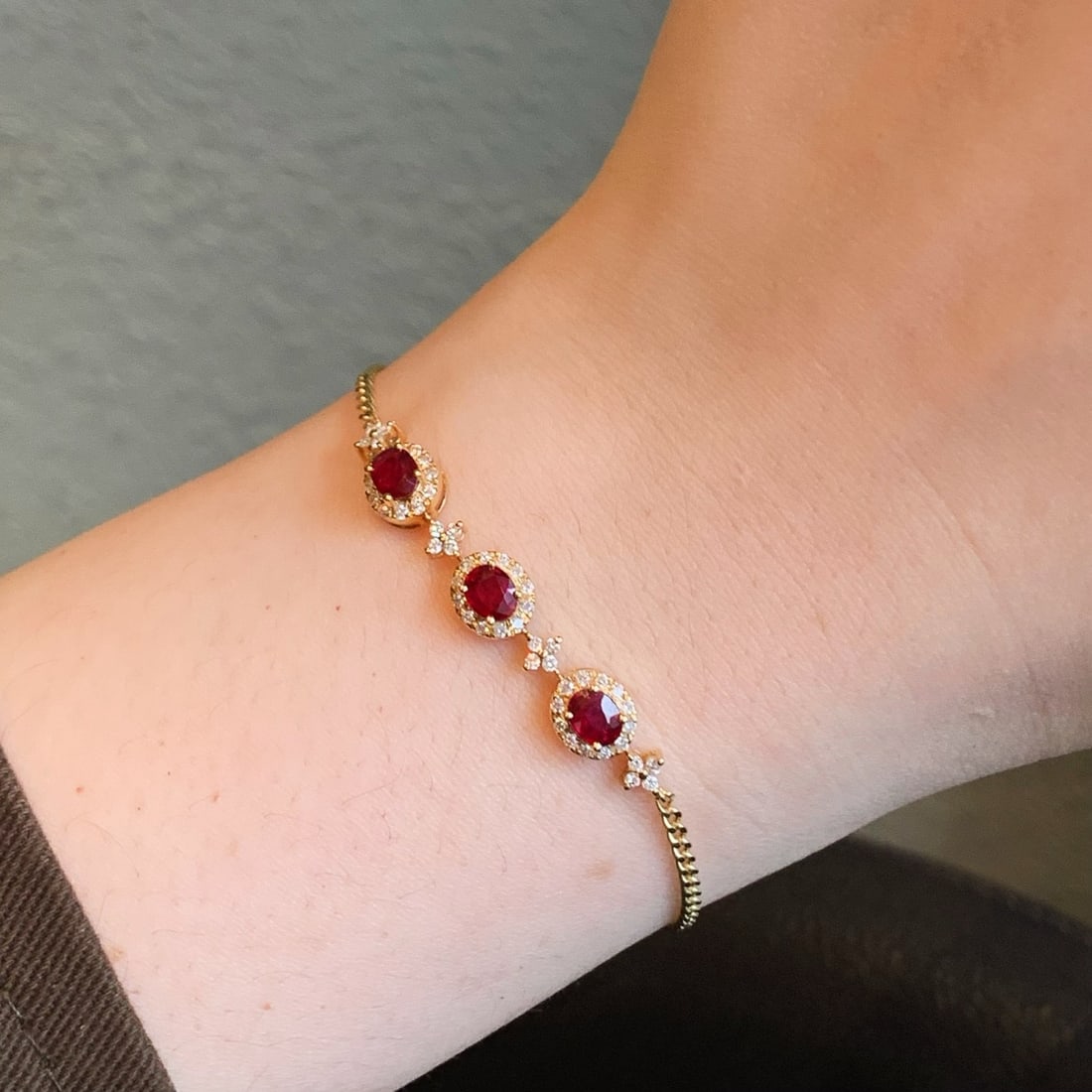 14k Gold 1.33 Ctw Natural Ruby & Diamond Bracelet - 3