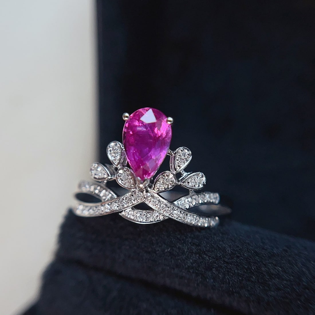 14k Gold 1.15 Ct Natural Ruby & Diamond Ring - 3