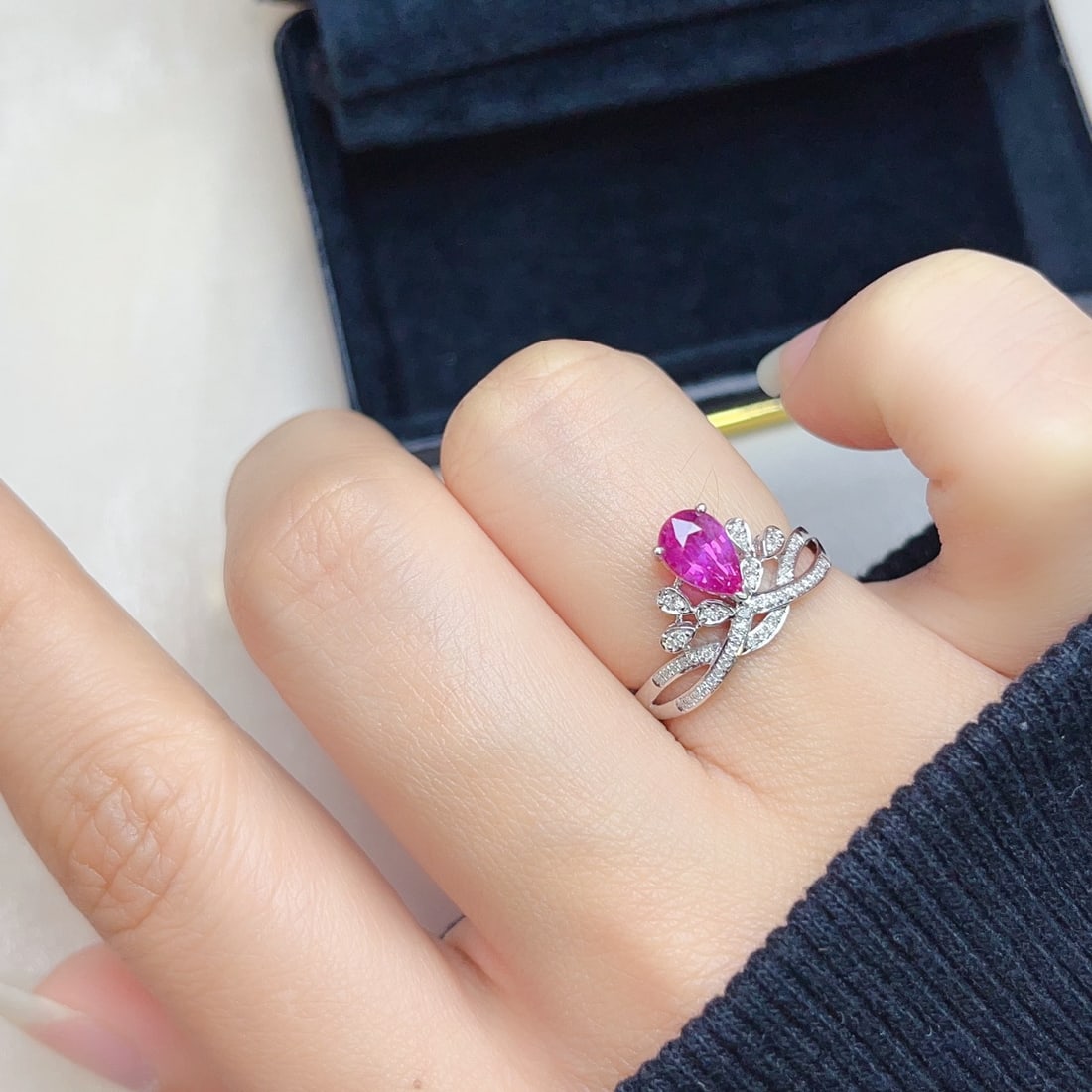 14k Gold 1.15 Ct Natural Ruby & Diamond Ring - 6