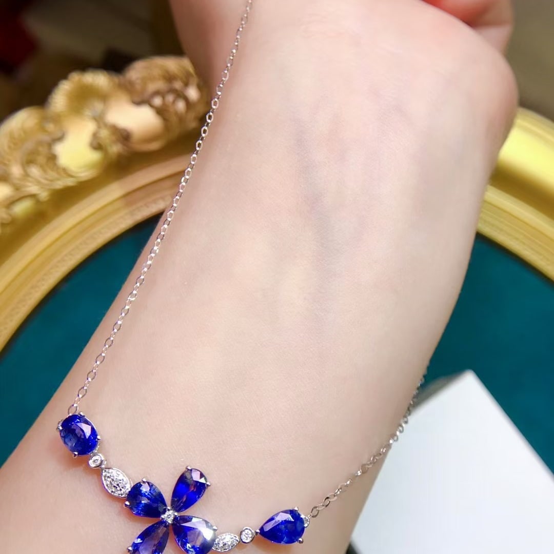 14k Gold 3.8 Ct Natural Sapphire & Diamond Necklace - 4