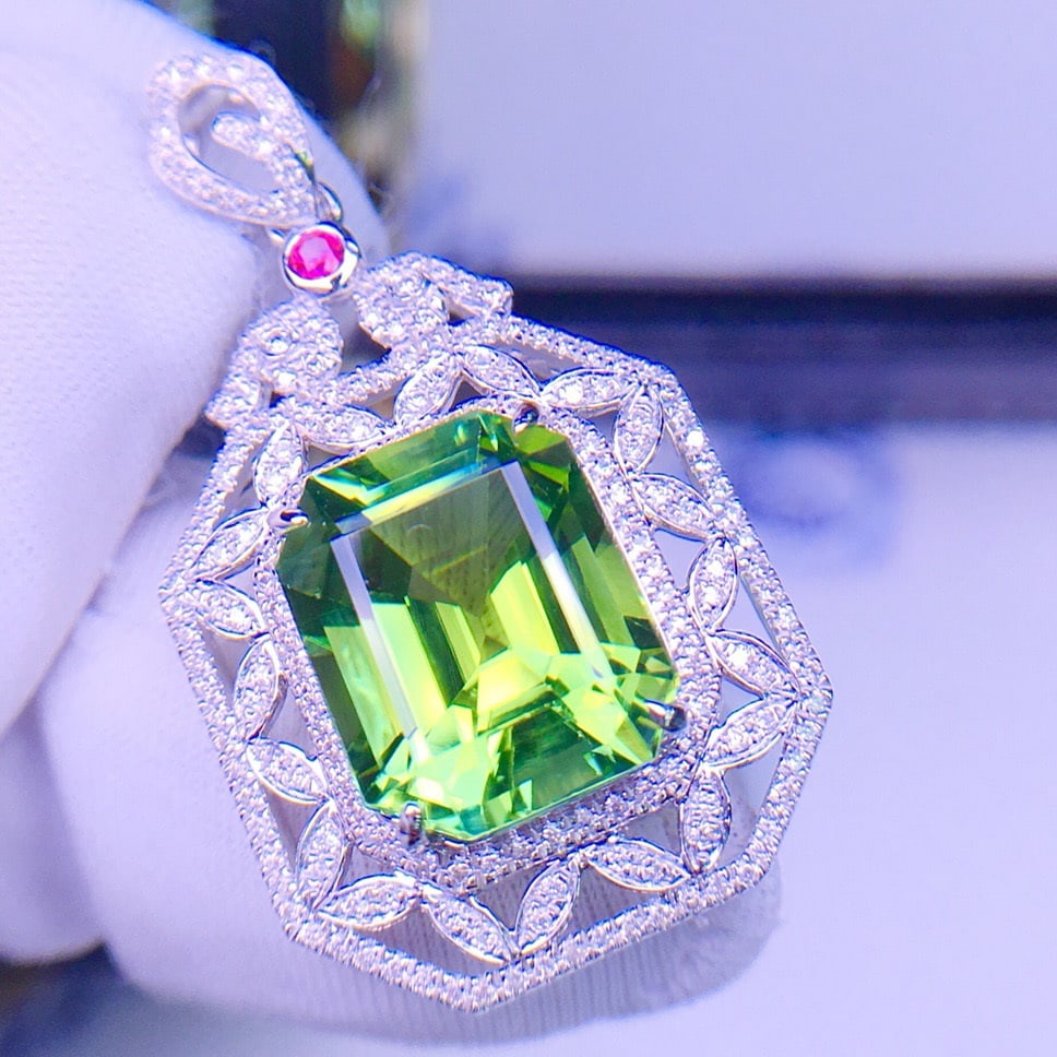 14k Gold 7.4 Ctw Natural Tourmaline & Diamond Pendant( Without Chain ) - 2