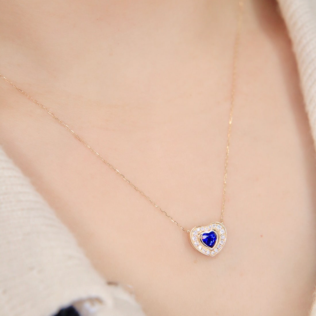 14k Gold 0.66 Ctw Natural Sapphire & Diamond Necklace - 3