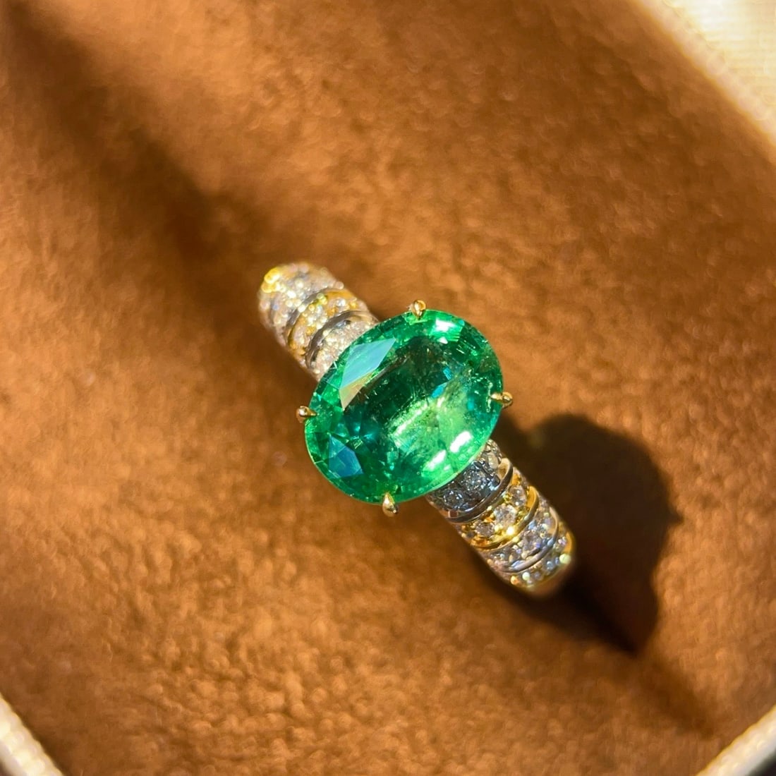 14k Gold 1.93 Ctw Natural Emerald & Diamond Ring - 2