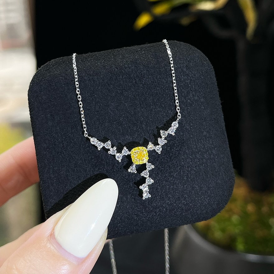 14k Gold 0.50 Ctw Natural Yellow Diamond & Diamond Necklace - 4