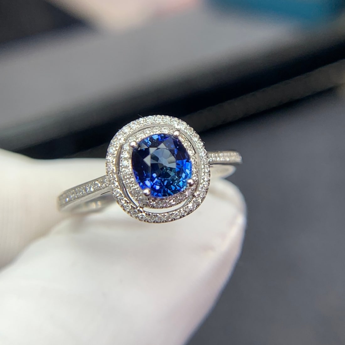 14k Gold 1.05 Ct Natural Sapphire & Diamond Ring - 6