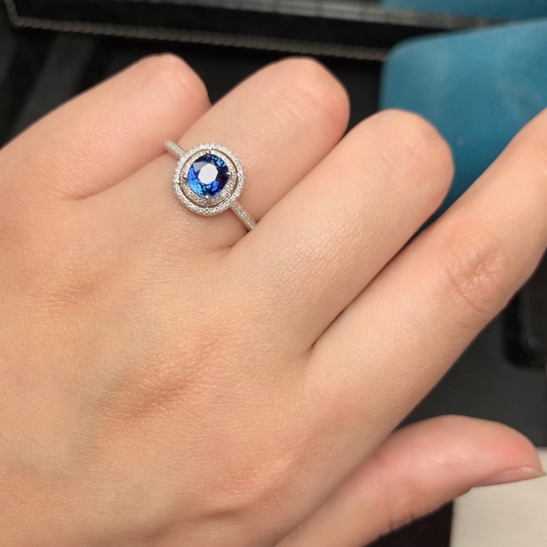 14k Gold 1.05 Ct Natural Sapphire & Diamond Ring - 8