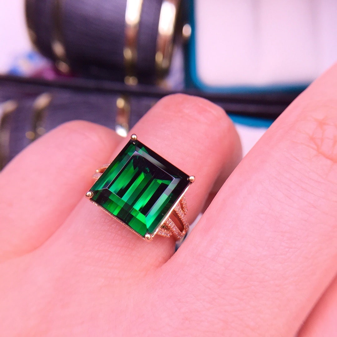 14k Gold 9.5 Ct Natural Tourmaline & Diamond Ring - 6