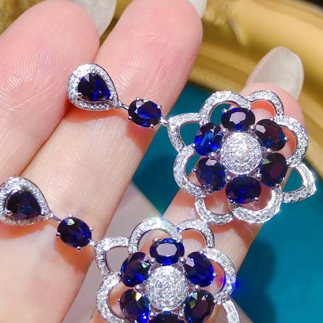 14k Gold 8.08 Ctw Natural Sapphire & Diamond Earrings: Ref:231140396 // gold content:14k gold // main gemstone:sapphire // shape:multiple // carat weight:7ct // color:blue // treatment:natural // // adjacent gemstone 2 : diamond // shape:round // carat we