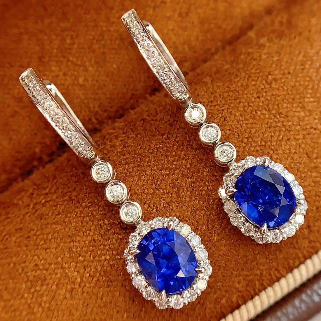 14k Gold 2.3 Ct Natural Sapphire & Diamond Earrings - 3