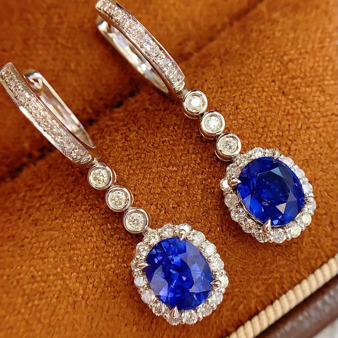 14k Gold 2.3 Ct Natural Sapphire & Diamond Earrings - 6
