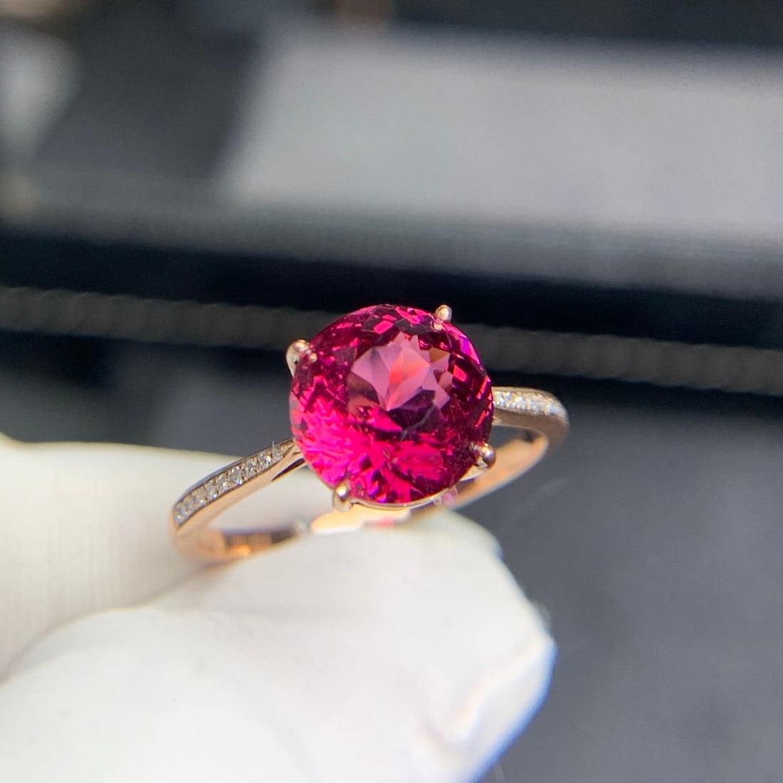 14k Gold 2.9 Ct Natural Tourmaline & Diamond Ring - 7