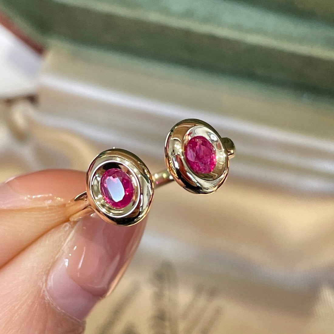 14k Gold 0.50 Ct Natural Ruby Ring - 6