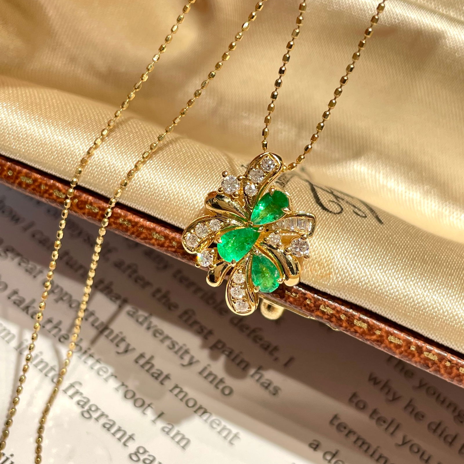 14k Gold 0.65 Ct Natural Emerald & Diamond Pendant( Without Chain ) - 3