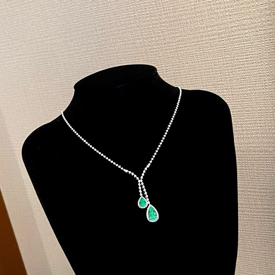 14k Gold 3.09 Ctw Natural Emerald & Diamond Necklace - 3