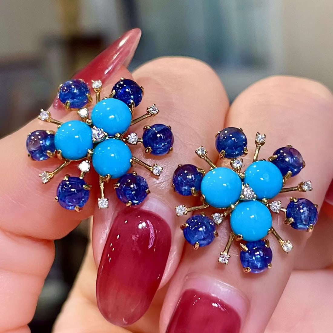 14k Gold 8.47 Ctw Natural Blue Turquoise & Sapphire Earrings: Ref:231140448 // gold content:14k gold // main gemstone:blue turquoise // shape:round // carat weight:3. 32ct // color:blue // treatment:natural // cut grade:g // // adjacent gemstone 2 : sapphire //