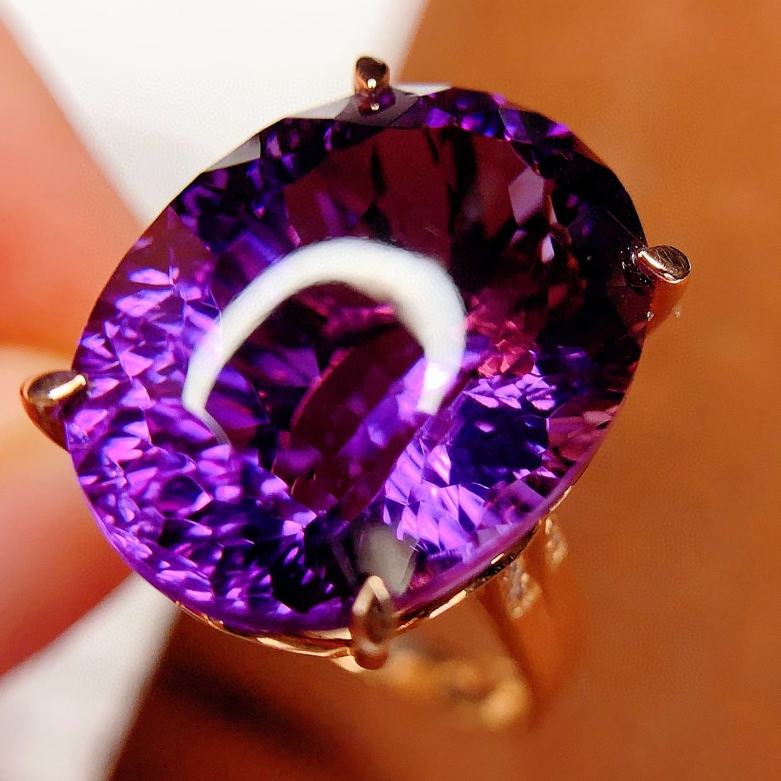 14k Gold 12.15 Ct Natural Amethyst & Diamond Ring - 4