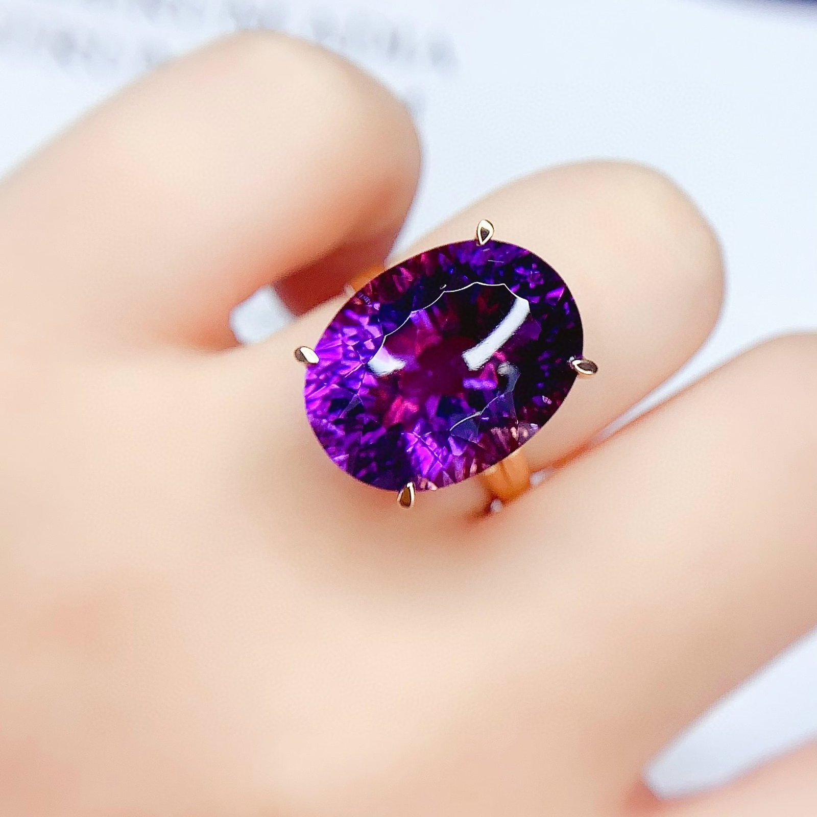 14k Gold 12.15 Ct Natural Amethyst & Diamond Ring - 6