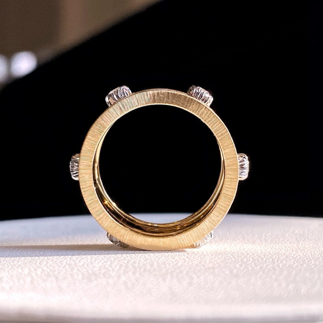 14k Gold 0.29 Ct Natural H Diamond Ring - 3