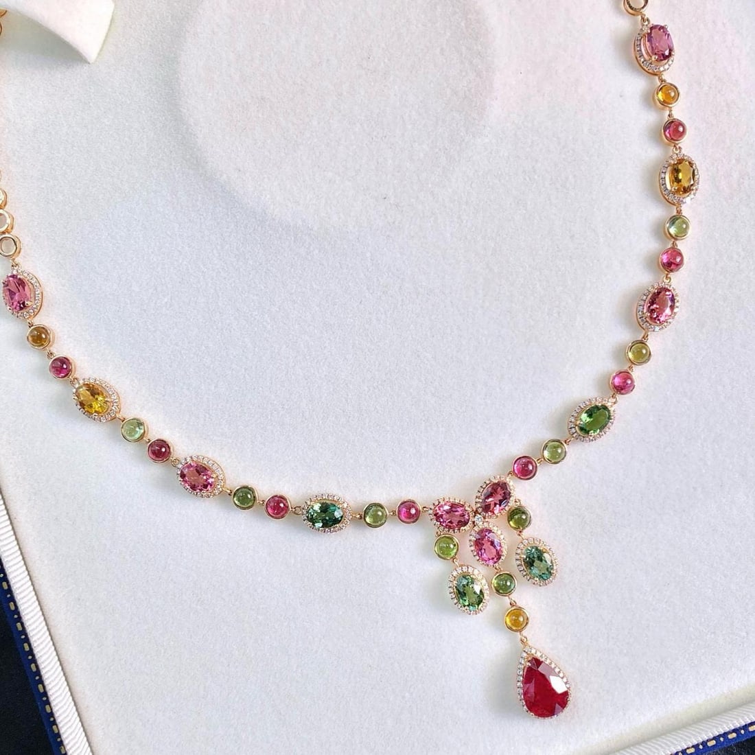 14k Gold 20.80 Ctw Natural Tourmaline & Tourmaline Necklace (1 of 7)