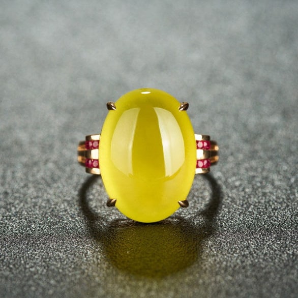 14k Gold 15.9 Ct Natural Prehnite & Ruby Ring: Ref:231143117 // gold content:14k gold // ring size:7. 25us // // main gemstone:prehnite // shape:oval // carat weight:15. 9ct // color:yellow // treatment:natural // // adjacent gemstone 2 : ruby
