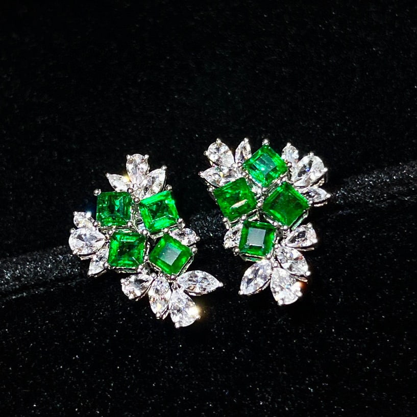 14k Gold 3.19 Ctw Vivid Green Natural Emerald & Sapphire Earrings - 3