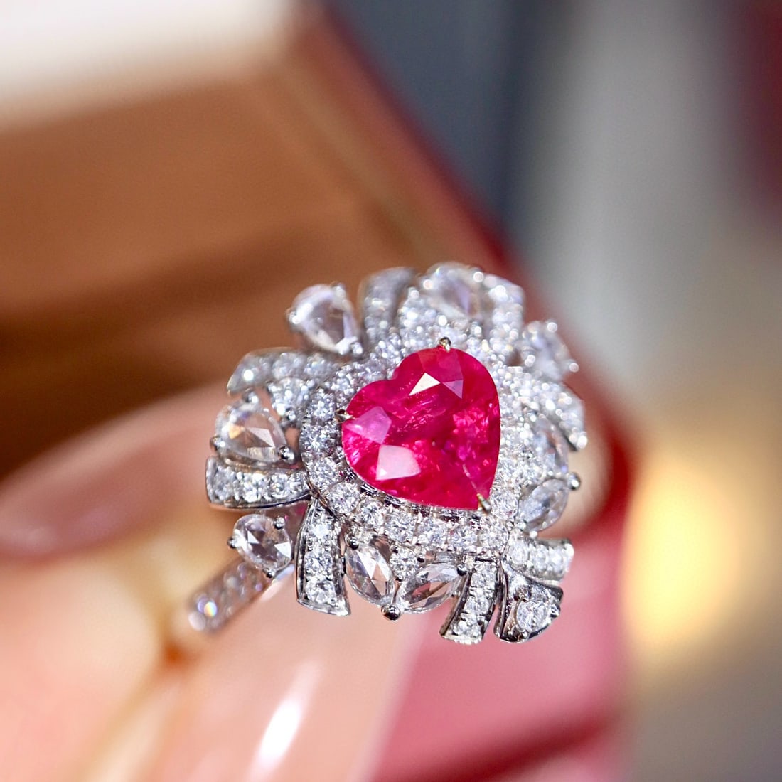 14k Gold 1.26 Ctw Natural Ruby & Diamond Ring - 3