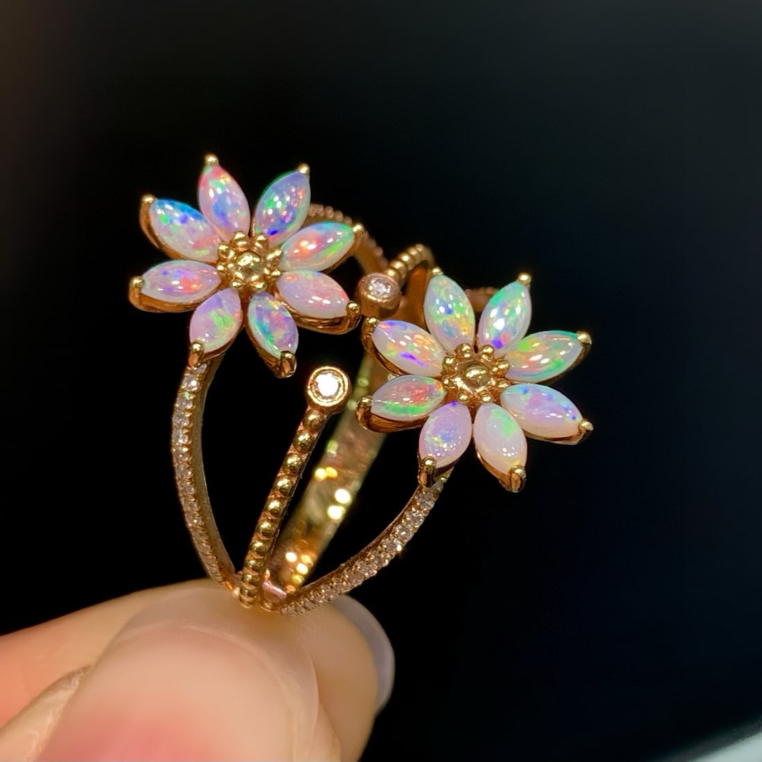 14k Gold 1.03 Ctw Natural Opal & Diamond Ring - 4