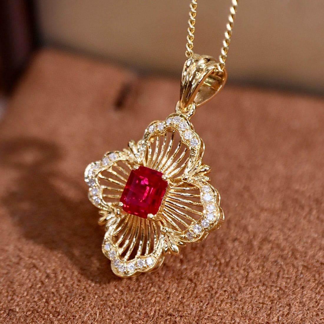 14k Gold 0.56 Ctw Natural Ruby & Diamond Pendant( Without Chain ) - 7