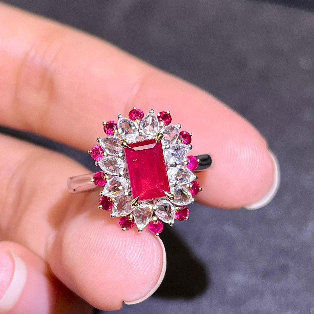 14k Gold 1.58 Ctw Natural Ruby & Diamond Ring: Ref:231143180 // gold content:14k gold // ring size:7. 25us // // main gemstone:ruby // shape:rectangle // carat weight:0. 98ct // color:red // treatment:natural // // adjacent gemstone 2 : diamond //